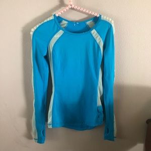 Lululemon EUC Long Sleeve Size 4